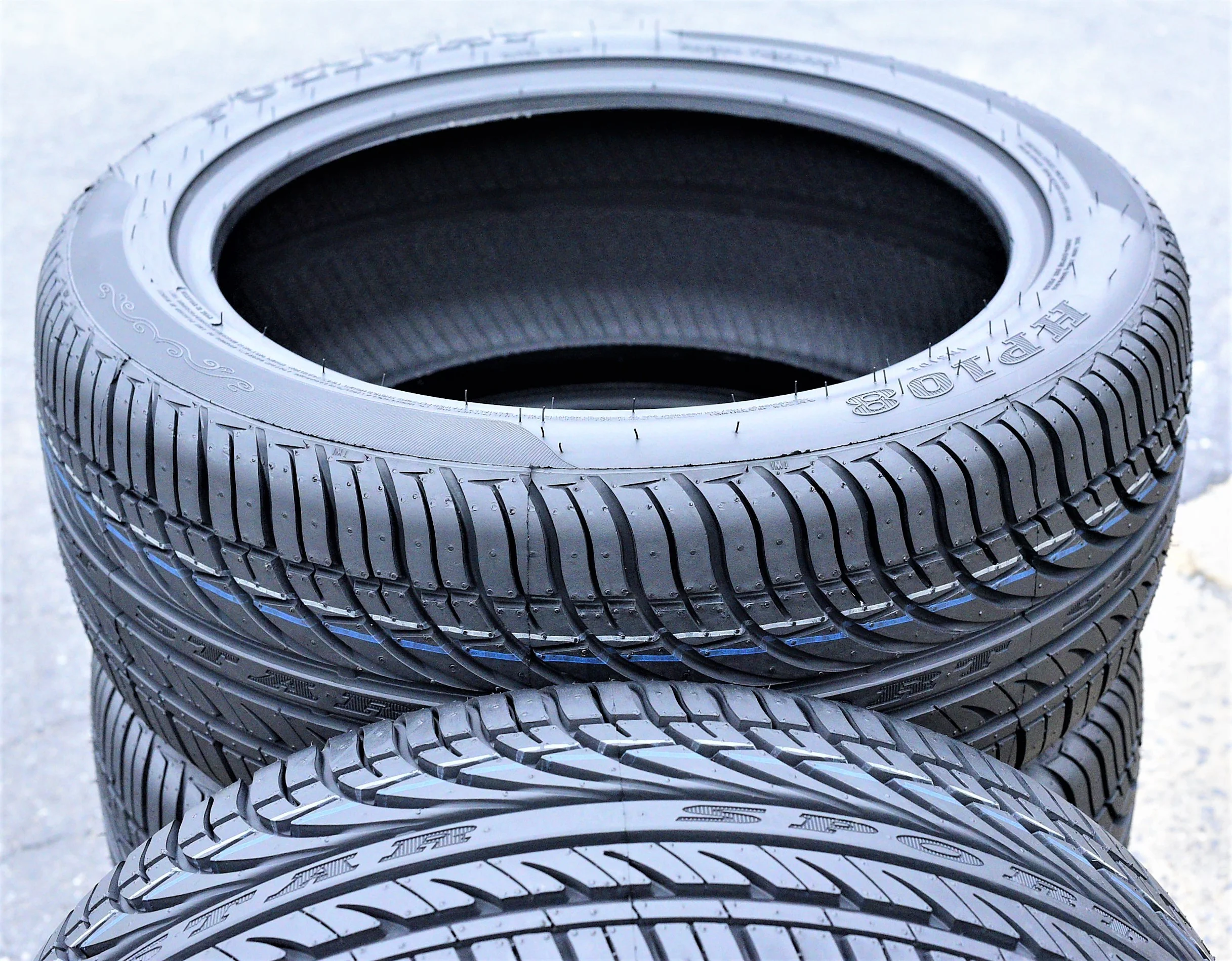 Set of 4 Fullway HP108 255/50R20 109V XL Performance a/s All Season Tires