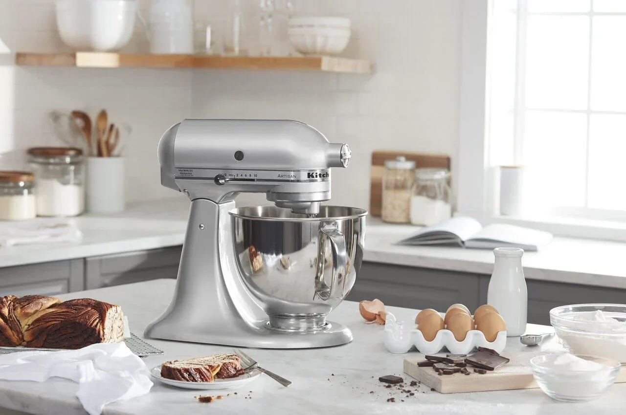 KitchenAid Artisan Series 5 Quart Tilt Head Stand Mixer